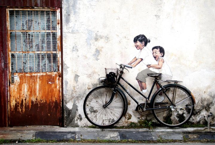 penang street art bicycle street art